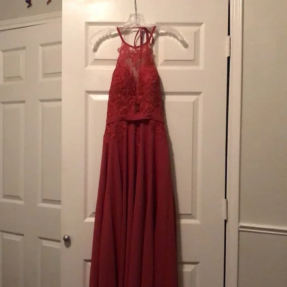 JJs House | Dresses | Cinnamon Rose Aline Halter Floorlength Chiffon Lace Bridesmaid Dress With Bow | Poshmark JJs House | Dresses | Cinnamon Rose Aline Halter Floorlength Chiffon Lace Bridesmaid Dress With Bow | Poshmark